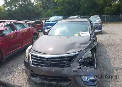 2014 Nissan Altima 2.5 Sv z USA, uszkodzony, nr VIN 1N4AL3APXEC324142